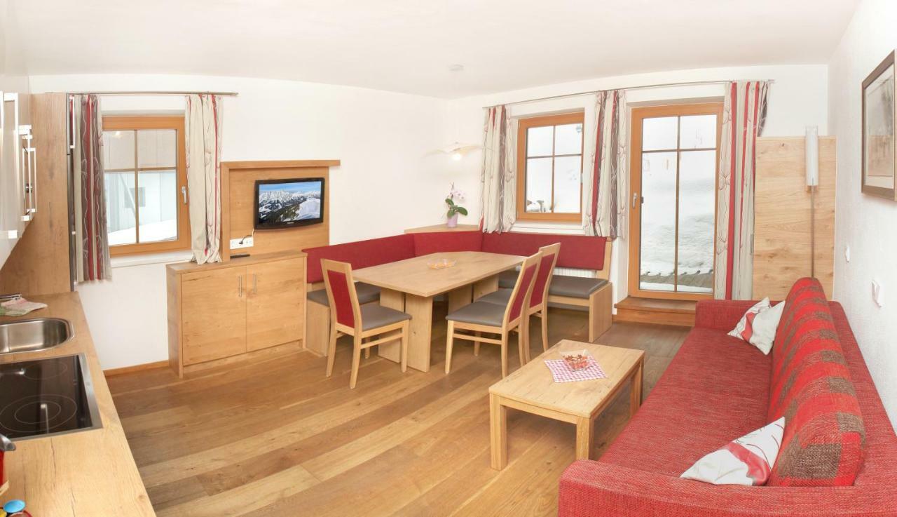 Tarlack Appartements Huetten 34 Leogang Exterior foto