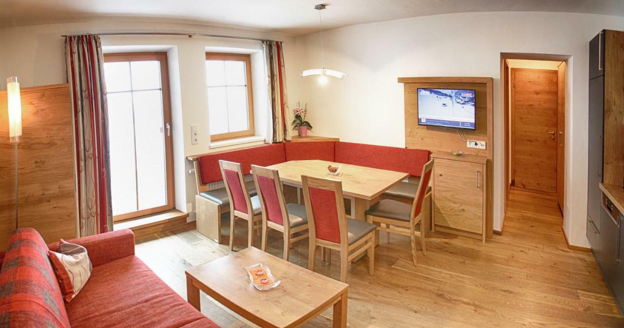 Tarlack Appartements Huetten 34 Leogang Exterior foto